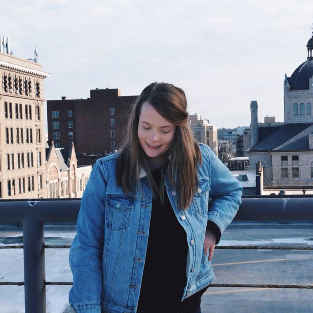Meet your Posher, Hannah